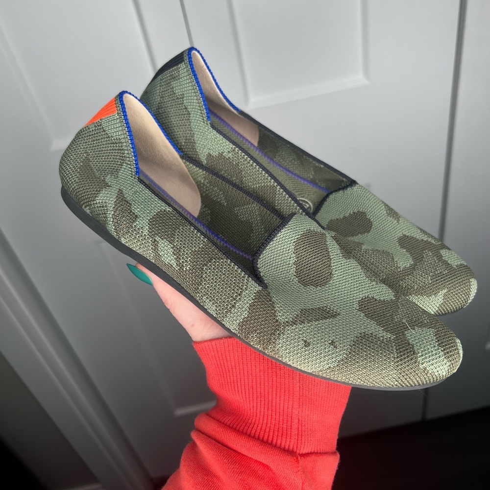 Rothy's Green Camo The Loafer Flat Shoe Women's Size 7 - Picture 2 of 6